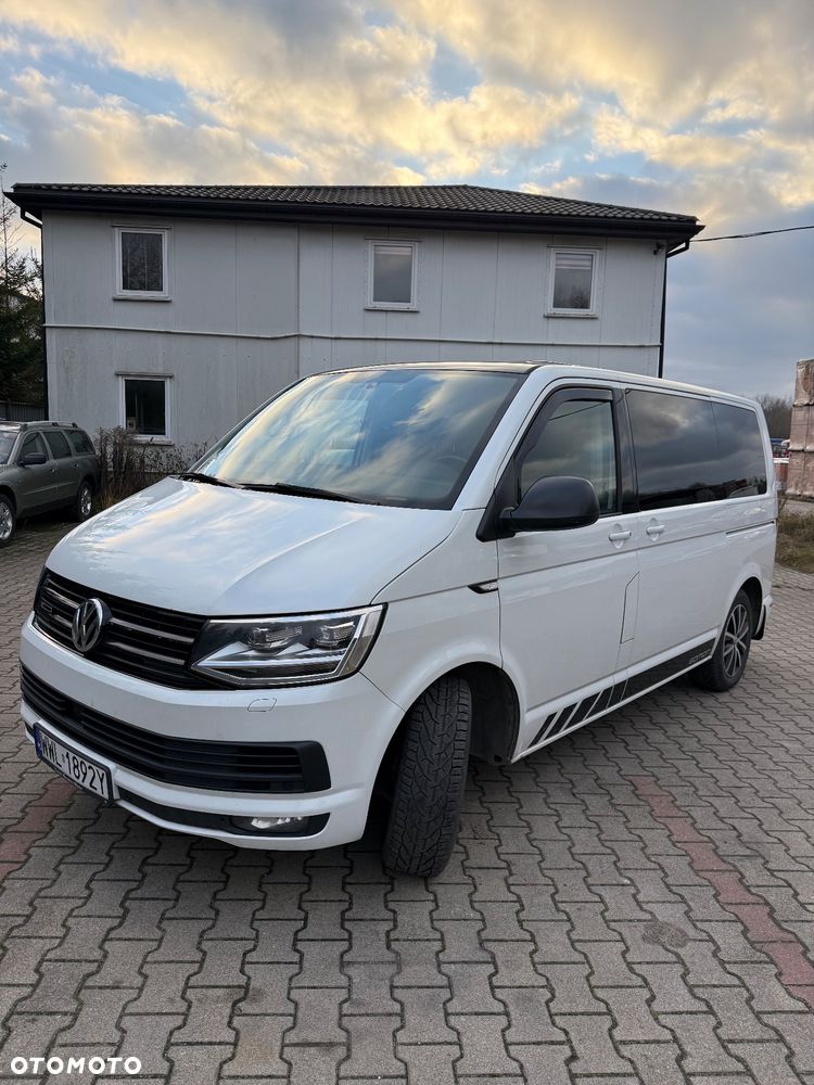 Volkswagen Multivan - 11