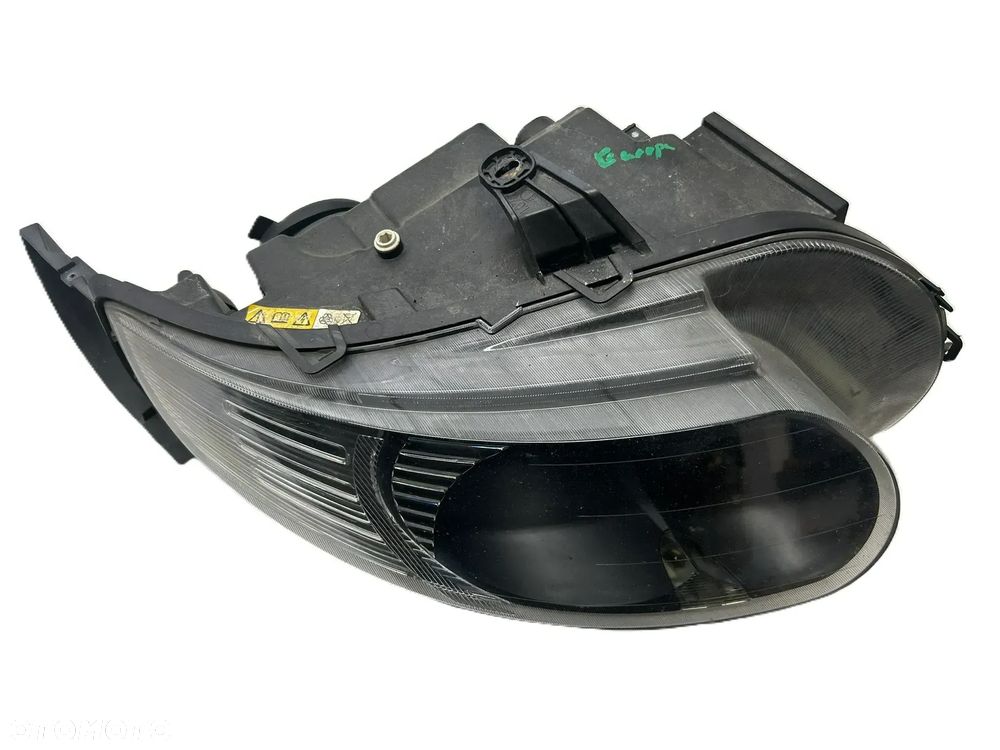 Saab 95 9-5 Lampa lewa przednią reflektor xenon prawy 2006-2009 Europa kompletna