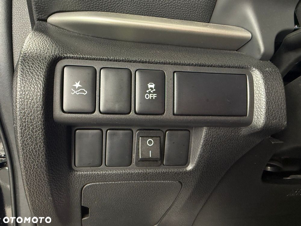 Mitsubishi Eclipse Cross - 23