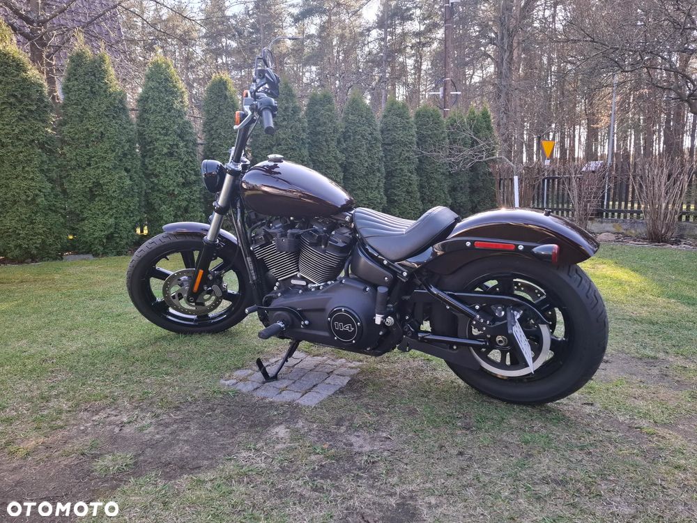 Harley-Davidson Softail Street Bob - 1