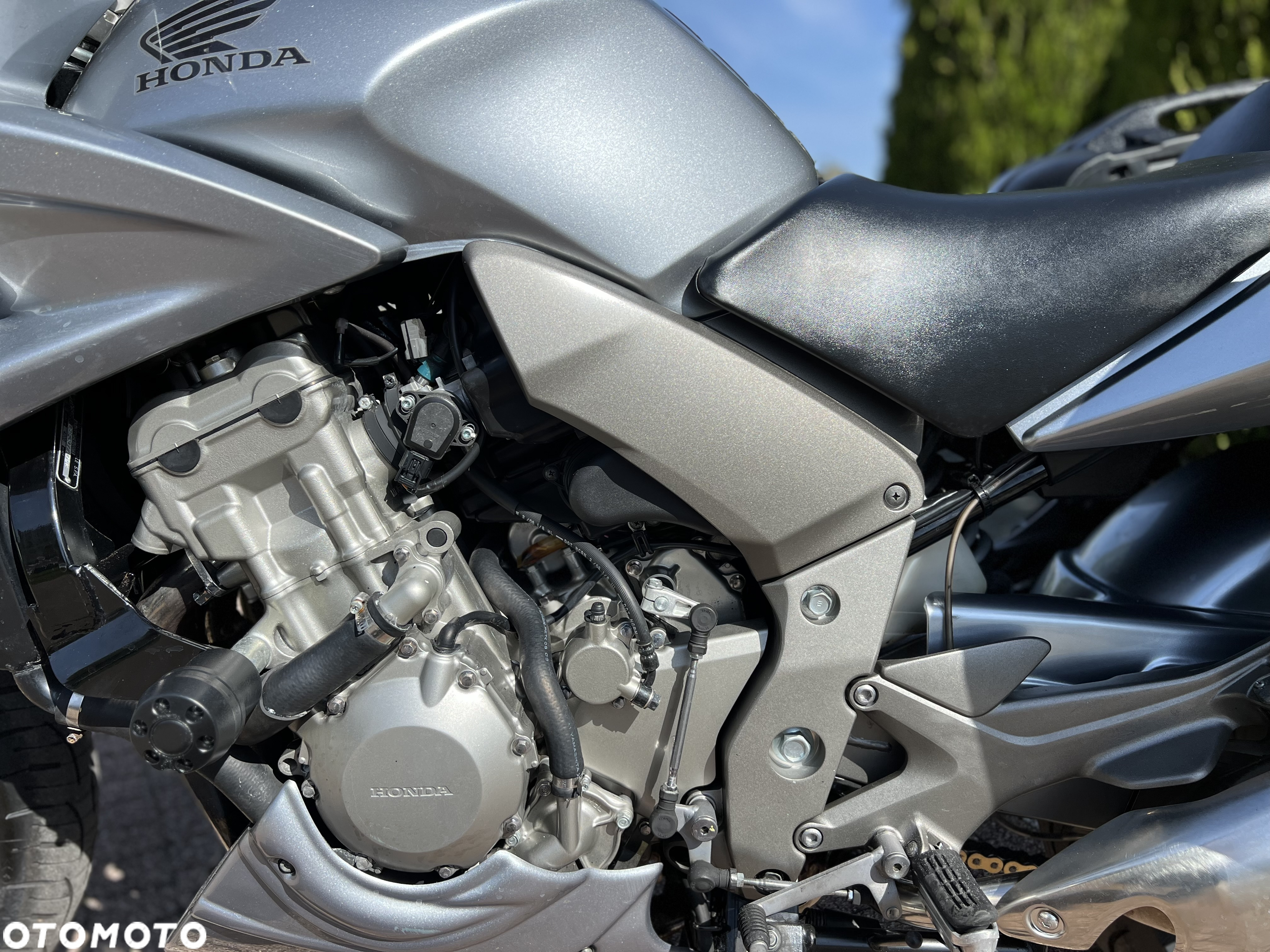 Honda CBF - 28