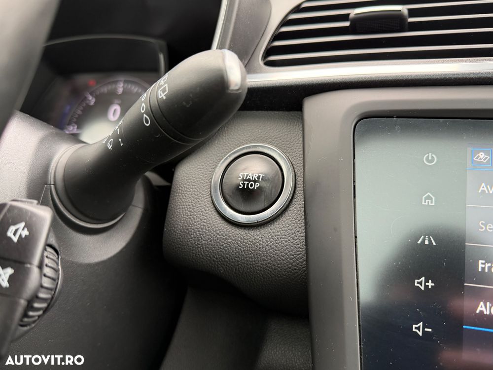 Renault Kadjar BLUE dCi 150 BOSE EDITION - 22