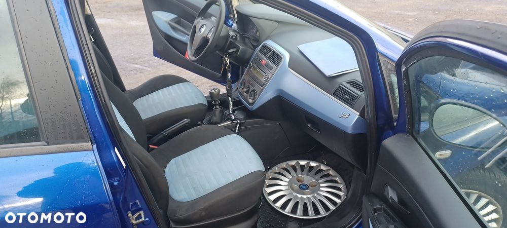 Fiat Grande Punto 1.4 8V - 7
