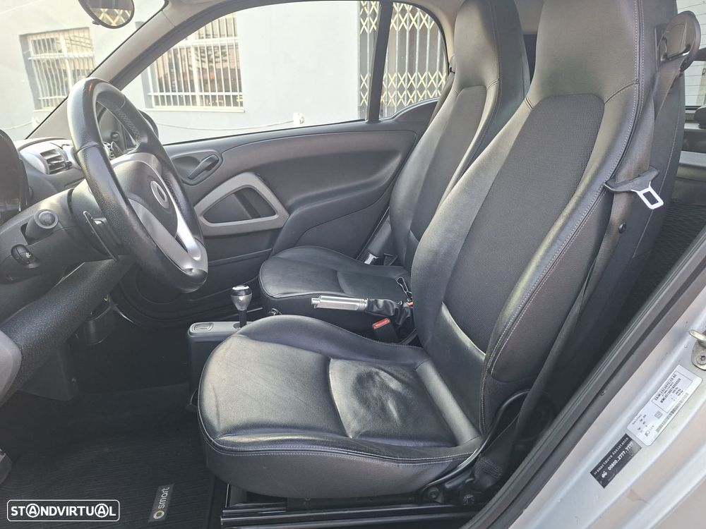 Smart ForTwo Coupé cdi softouch passion dpf - 5