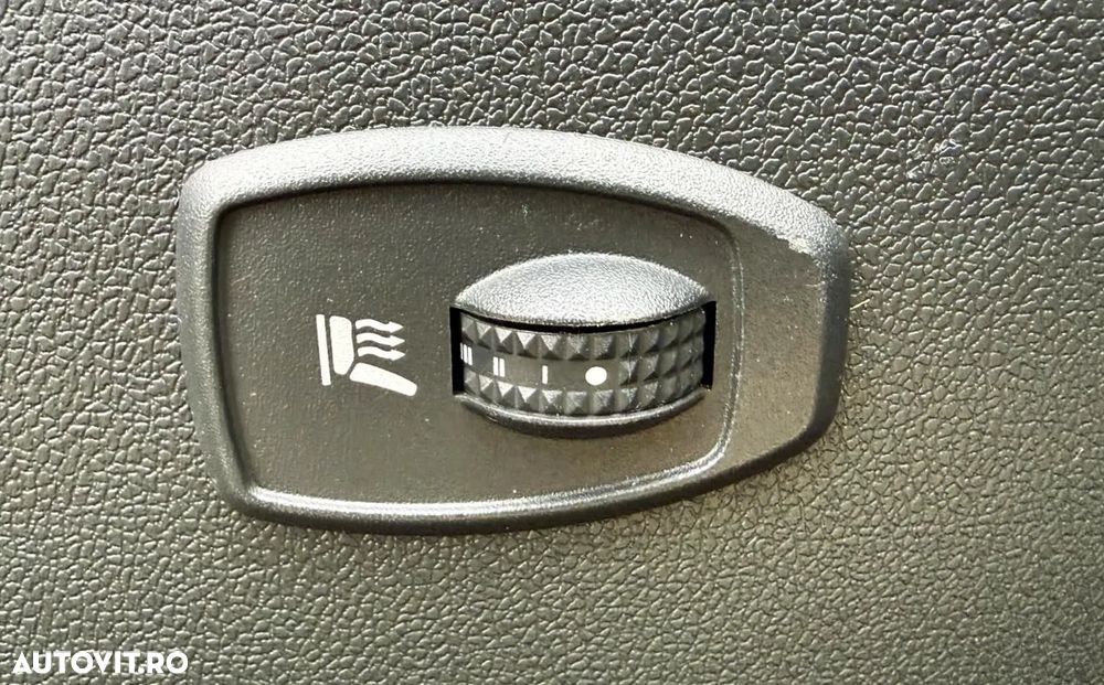 Renault Megane ENERGY dCi 110 Start & Stop Dynamique - 17