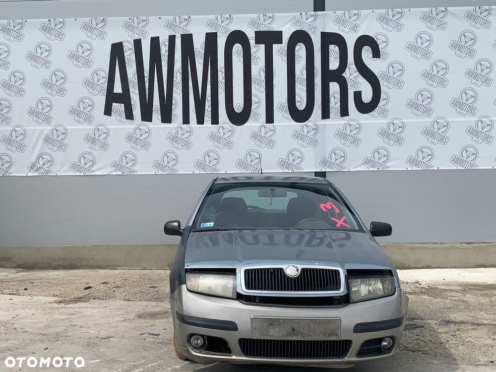 SKODA FABIA 2006 *SAMOCHÓD NA CZĘŚCI* 1606 MASKA, LAMPA, DRZWI, LUSTERKO, ZDERZAK, GRILL, BŁOTNIK, KLAPA, BELKA, DESKA, FOTELE, KANAPA, ĆWIARTKA KIEROWNICA, TARCZE, ZACISKI, ZAWIESZENIE, KOMPLETNY PRZÓD, KOMPLETNY TYŁ, LICZNIK, ZEGARY, PRAWE LEWE PRZÓD TYŁ - 4