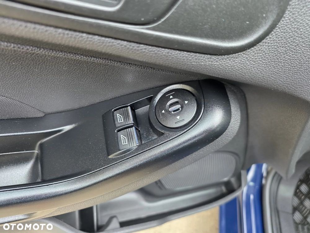 Ford Fiesta 1.25 Ambiente - 17