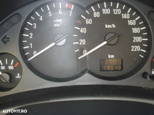 Opel Corsa - 5