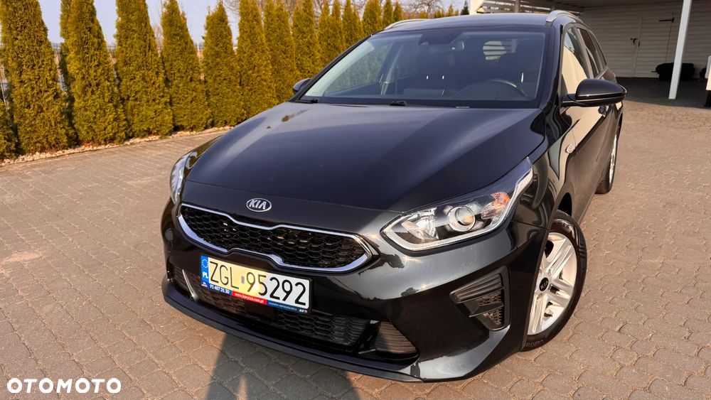 Kia Ceed SW 1.0 T-GDI 100 OPF Attract - 1