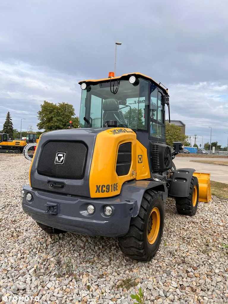 Fadroma Ładowarka kołowa XCMG XC916 kruszywa - 15