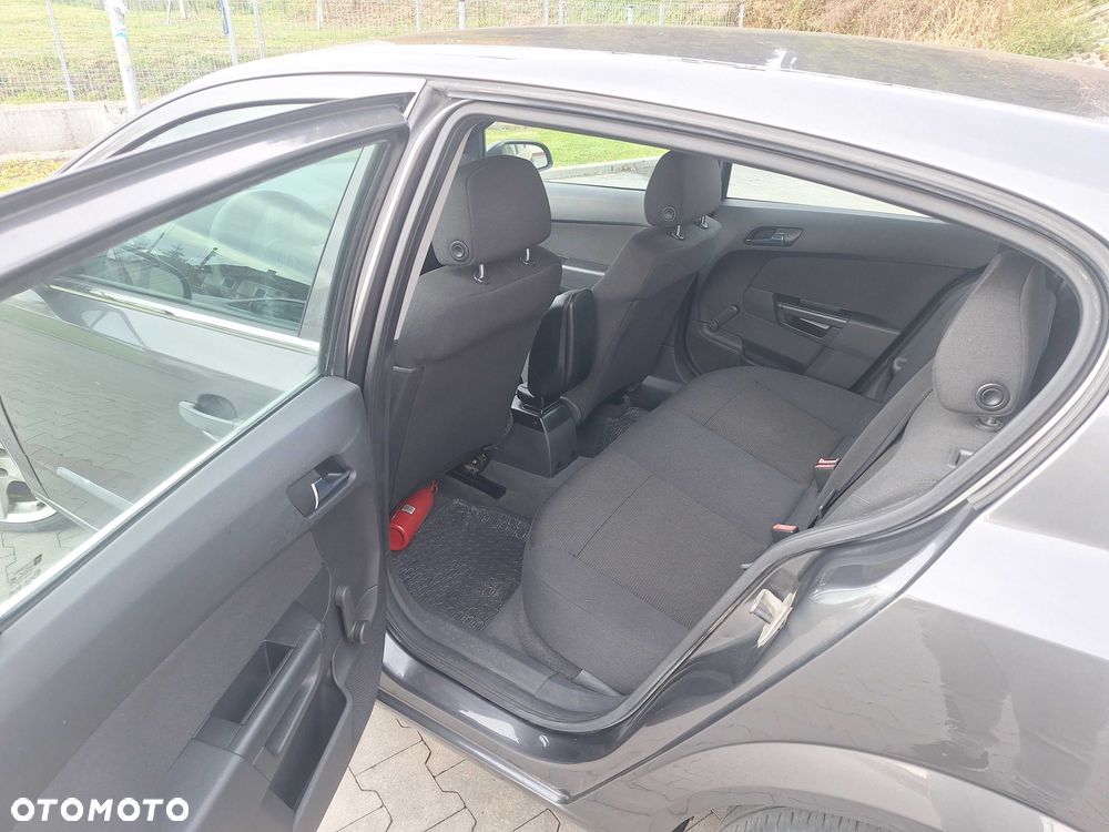 Opel Astra - 6