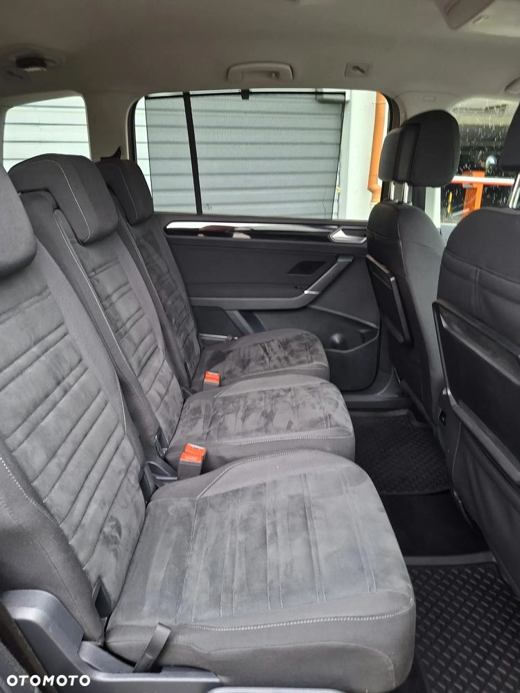 Volkswagen Touran 1.4 TSI (BlueMotion Technology) DSG Highline - 11
