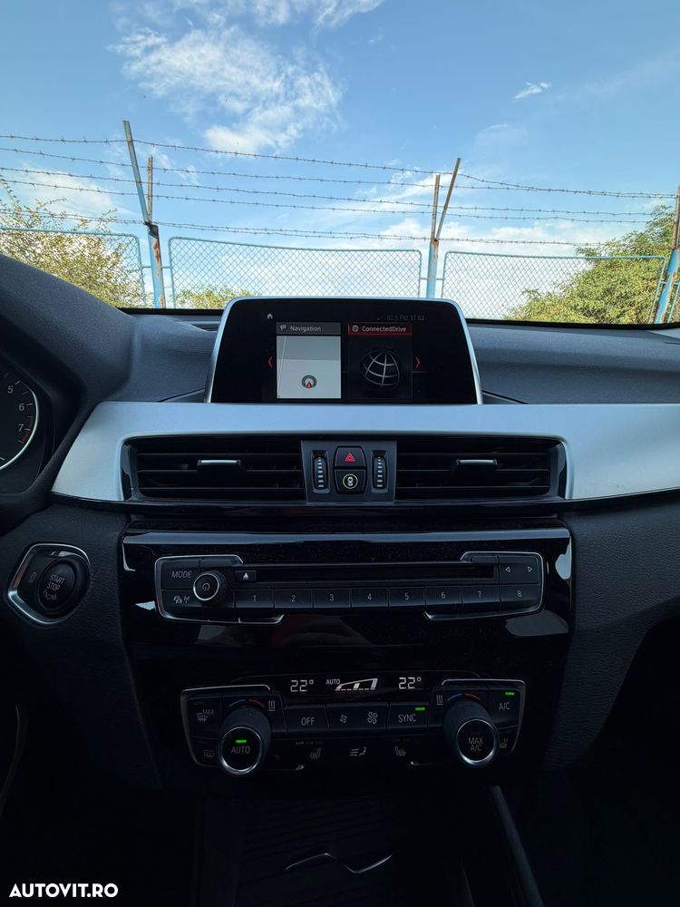 BMW X1 - 11