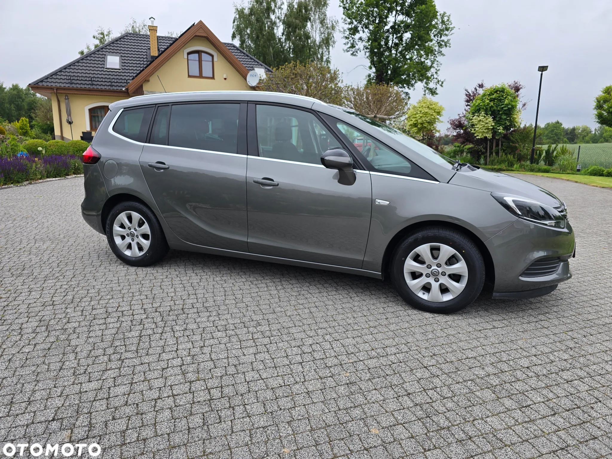 Opel Zafira Tourer 1.4 Turbo Style - 4