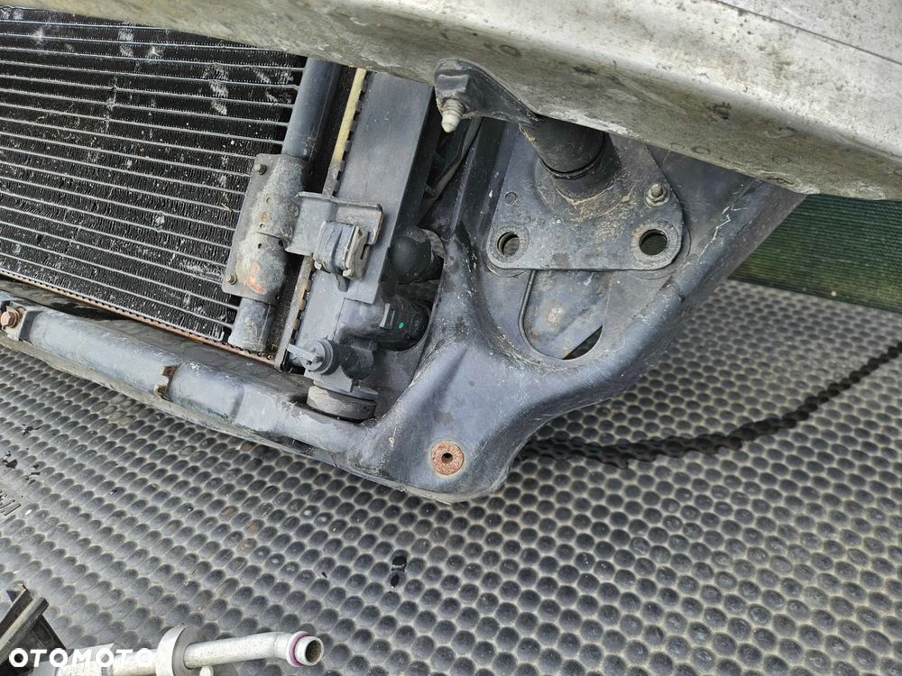Pas Przedni Wzmocnienie Czołowe Belka Zderzaka Chłodnice Wentylator Rurka 1.9 TDI VW Passat B5 1997r Automat - 14