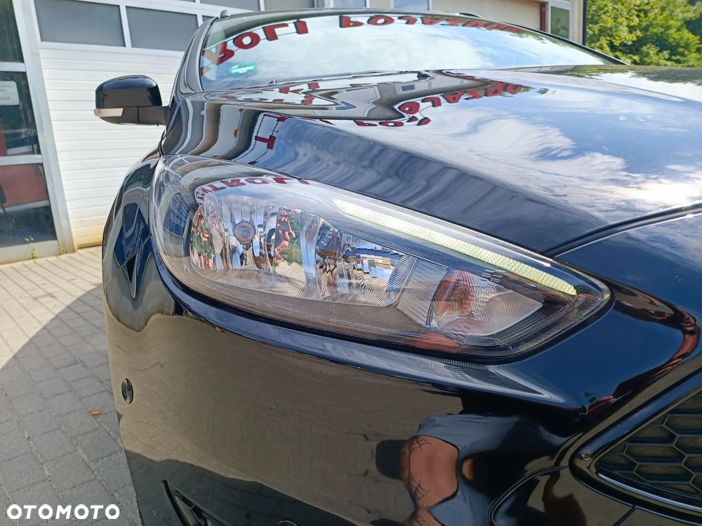 Ford Focus 1.5 EcoBoost STart-Stopp-System ST-LINE - 12