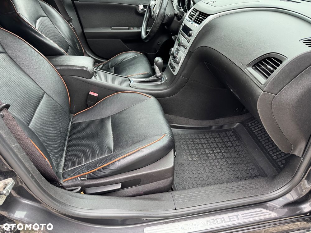 Chevrolet Malibu - 6