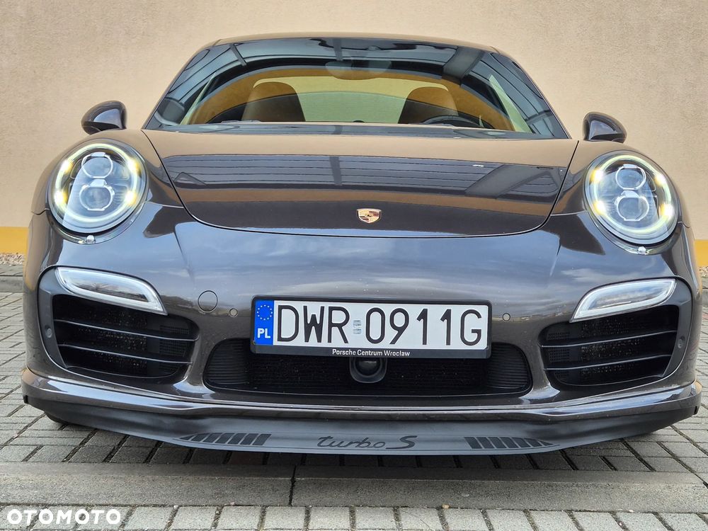 Porsche 911 Turbo S - 15
