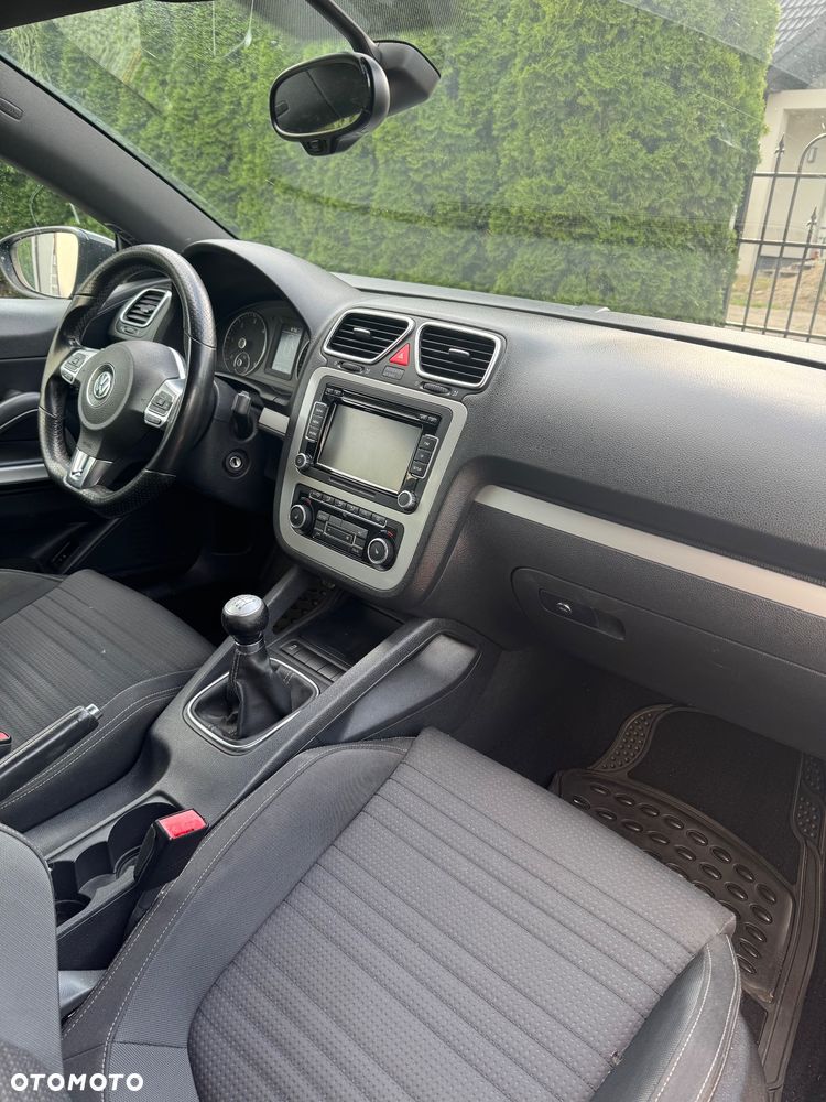 Volkswagen Scirocco 2.0 TDI - 11