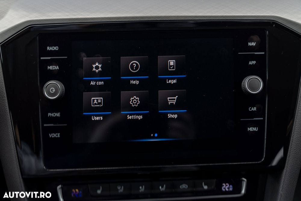 Volkswagen Passat 2.0 TDI DSG Comfortline - 29