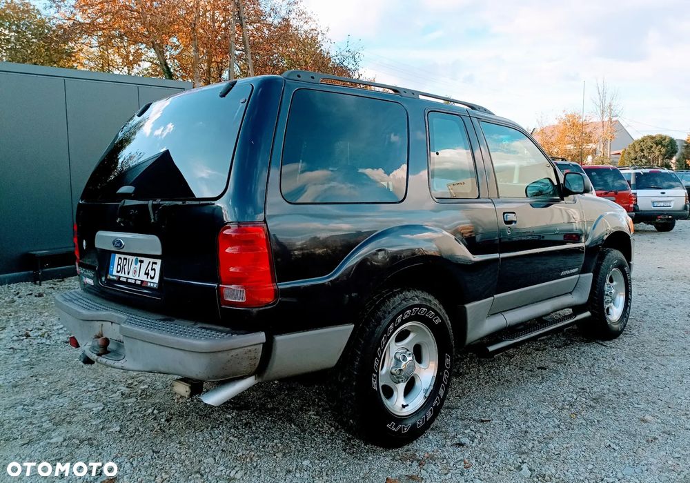 Ford Explorer 4.0 - 8