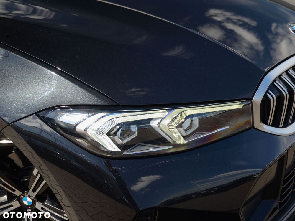 BMW Seria 3 320d xDrive mHEV M Sport - 14