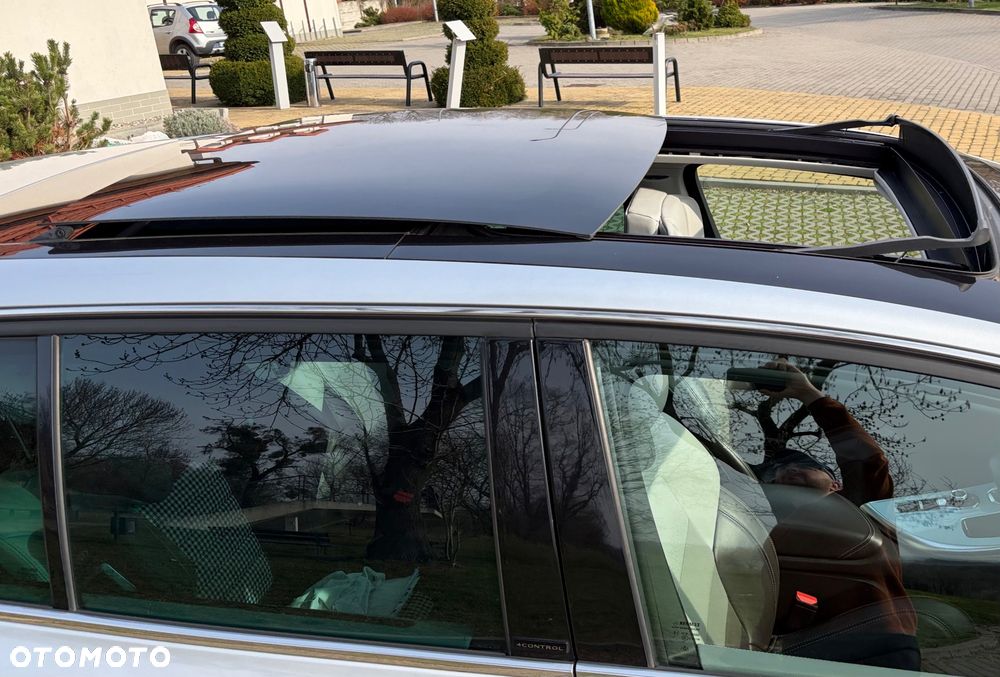 Renault Espace 1.6 dCi Energy Initiale Paris EDC 7os - 5