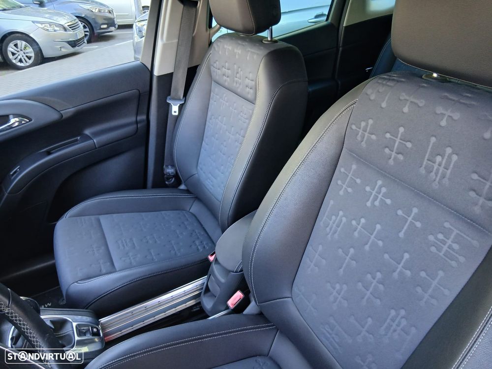 Opel Meriva 1.4 Twinport Cosmo - 4