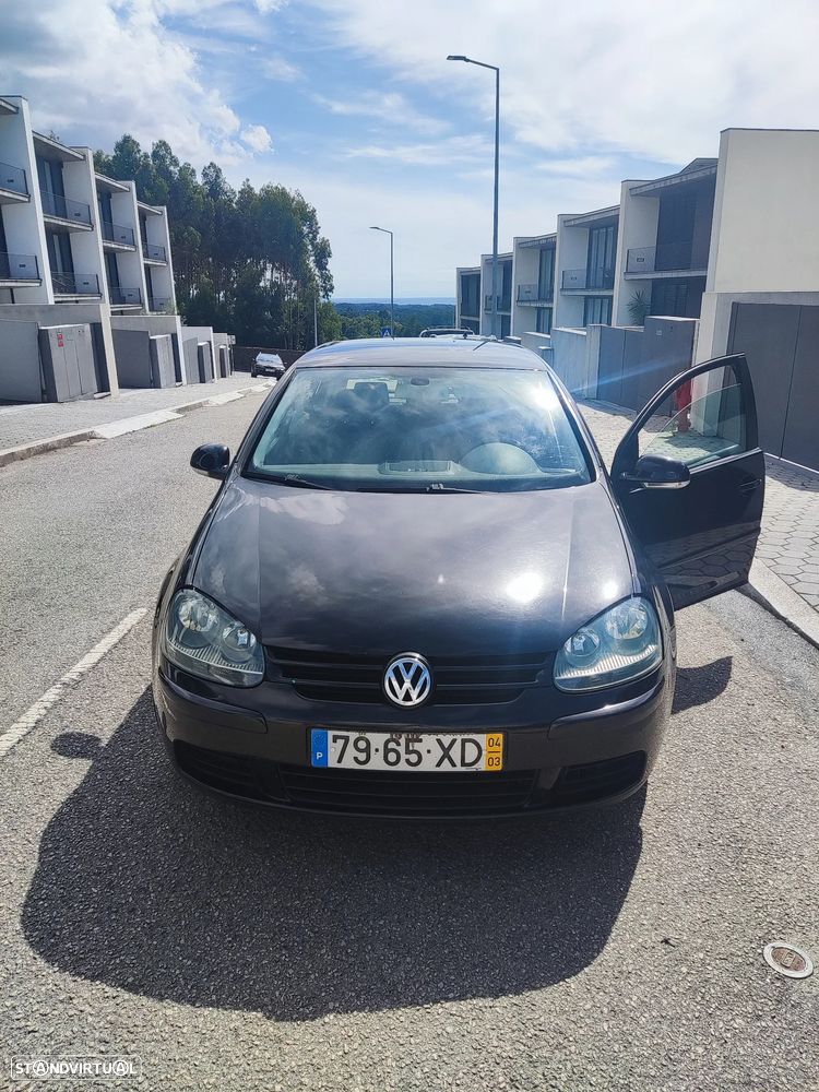 VW Golf 2.0 TDi Confortline - 1
