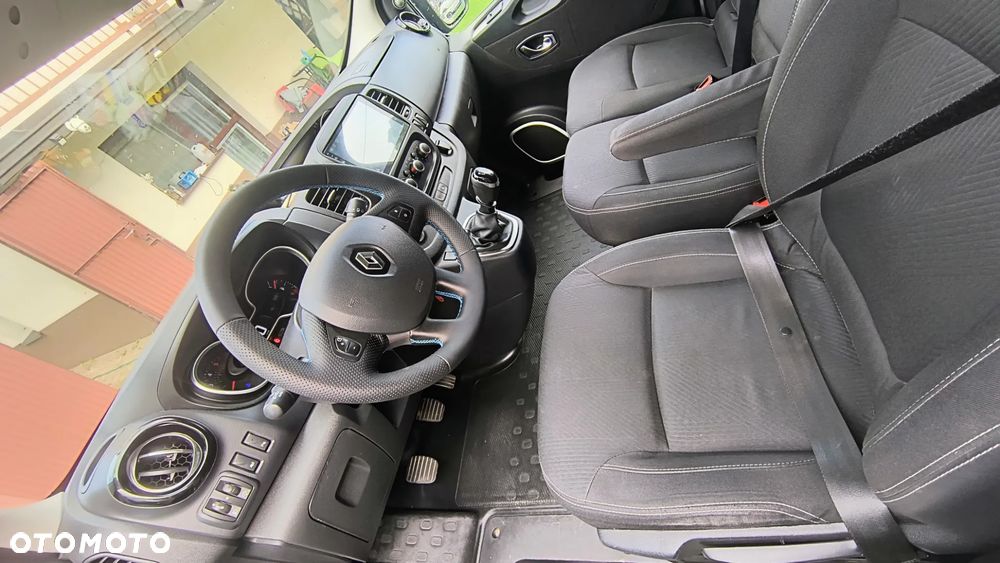 Renault Trafic 2.0 L2H1 HD Pack Clim (bryg.) - 24
