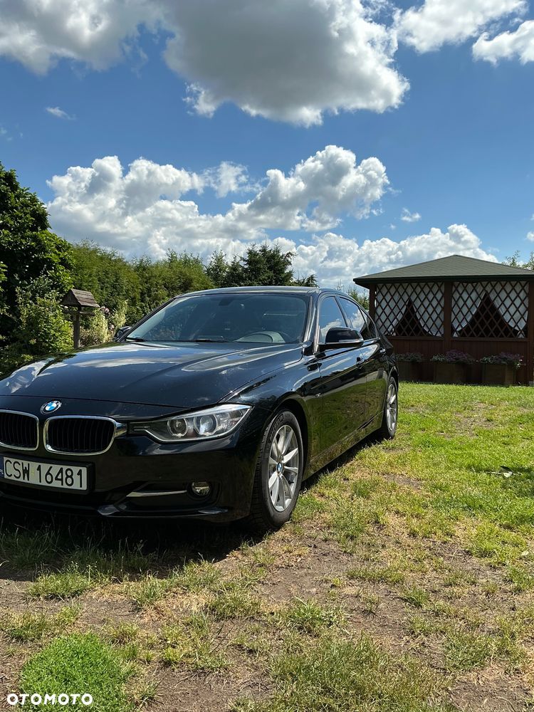 BMW Seria 3 316d Sport Line - 2