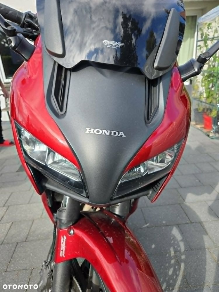 Honda CBF - 12