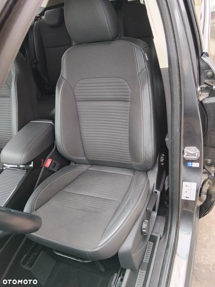 Ford Kuga 1.5 TDCi FWD Titanium - 13