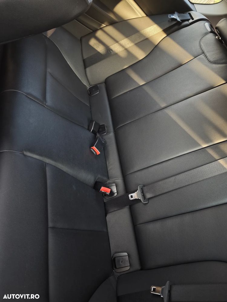 BMW Seria 1 116d - 20