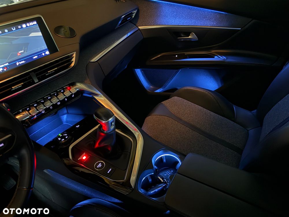 Peugeot 5008 BlueHDi 130 Allure - 23