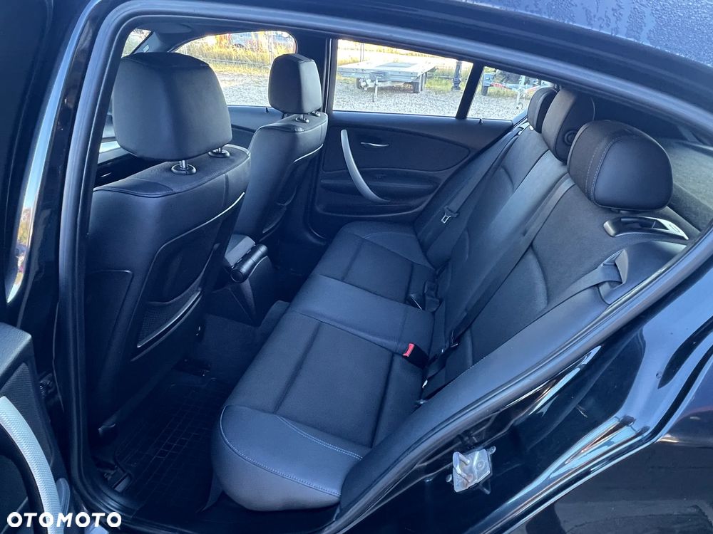 BMW Seria 1 123d DPF Edition Sport - 23