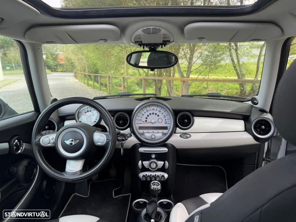 MINI 3 Portas - 16