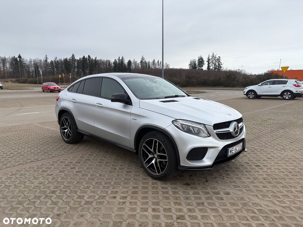 Mercedes-Benz GLE AMG 43 4-Matic - 4