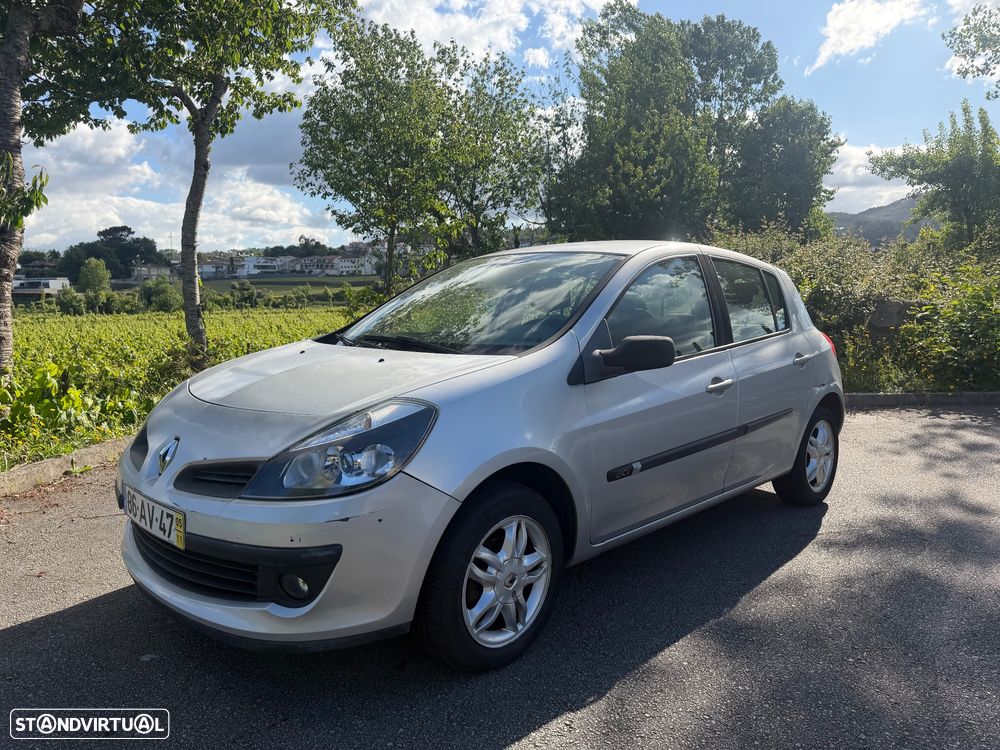 Renault Clio 1.5 dCi Confort - 1
