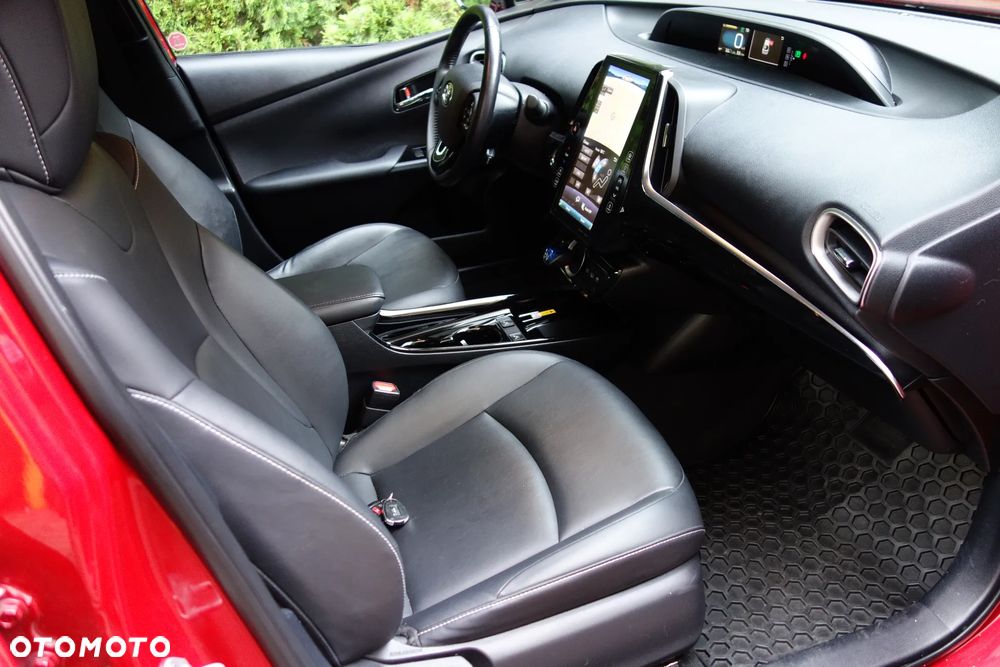 Toyota Prius 1.8 Hybrid Executive - 17