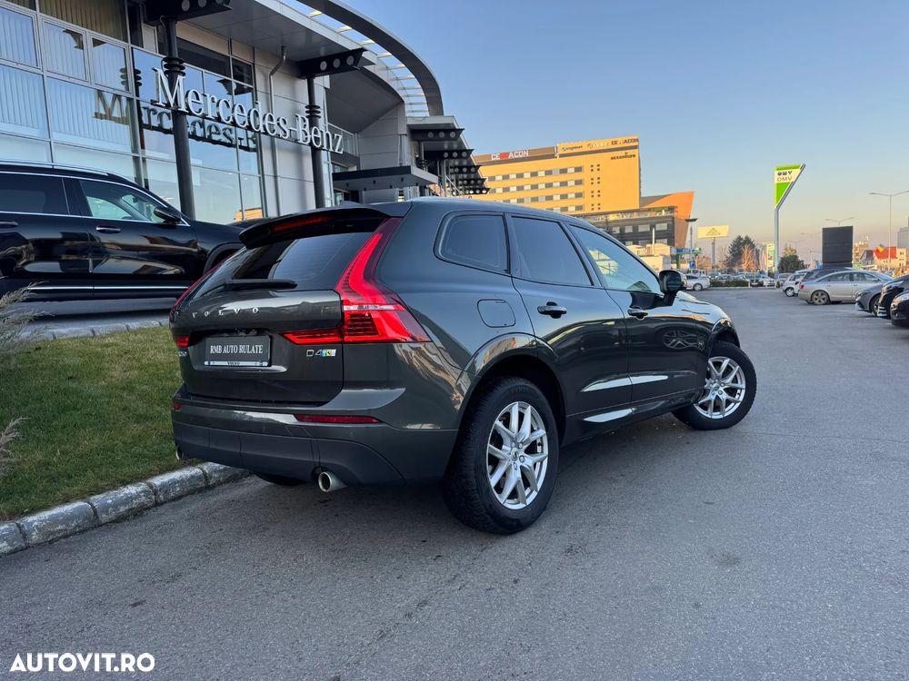Volvo XC 60 D4 AWD Geartronic Momentum - 2
