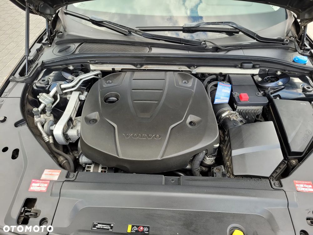 Volvo V90 D4 Geartronic Momentum - 20