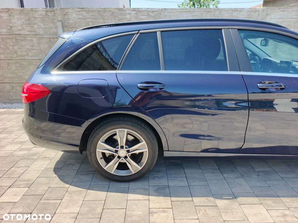 Mercedes-Benz Klasa C 220 d 4-Matic 7G-TRONIC - 11