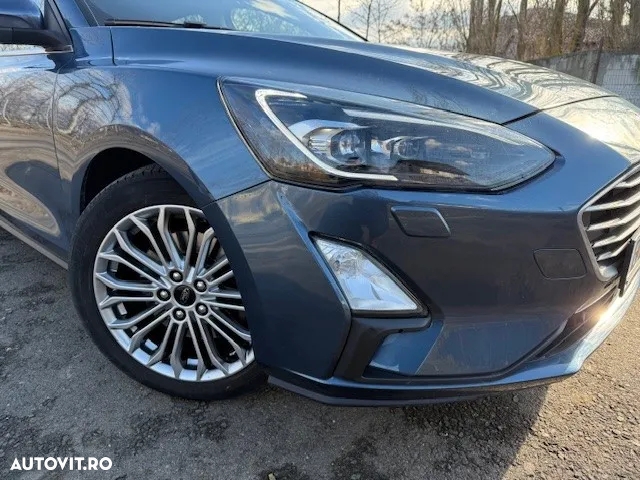 Ford Focus 1.5 Ecoboost Titanium Business - 4