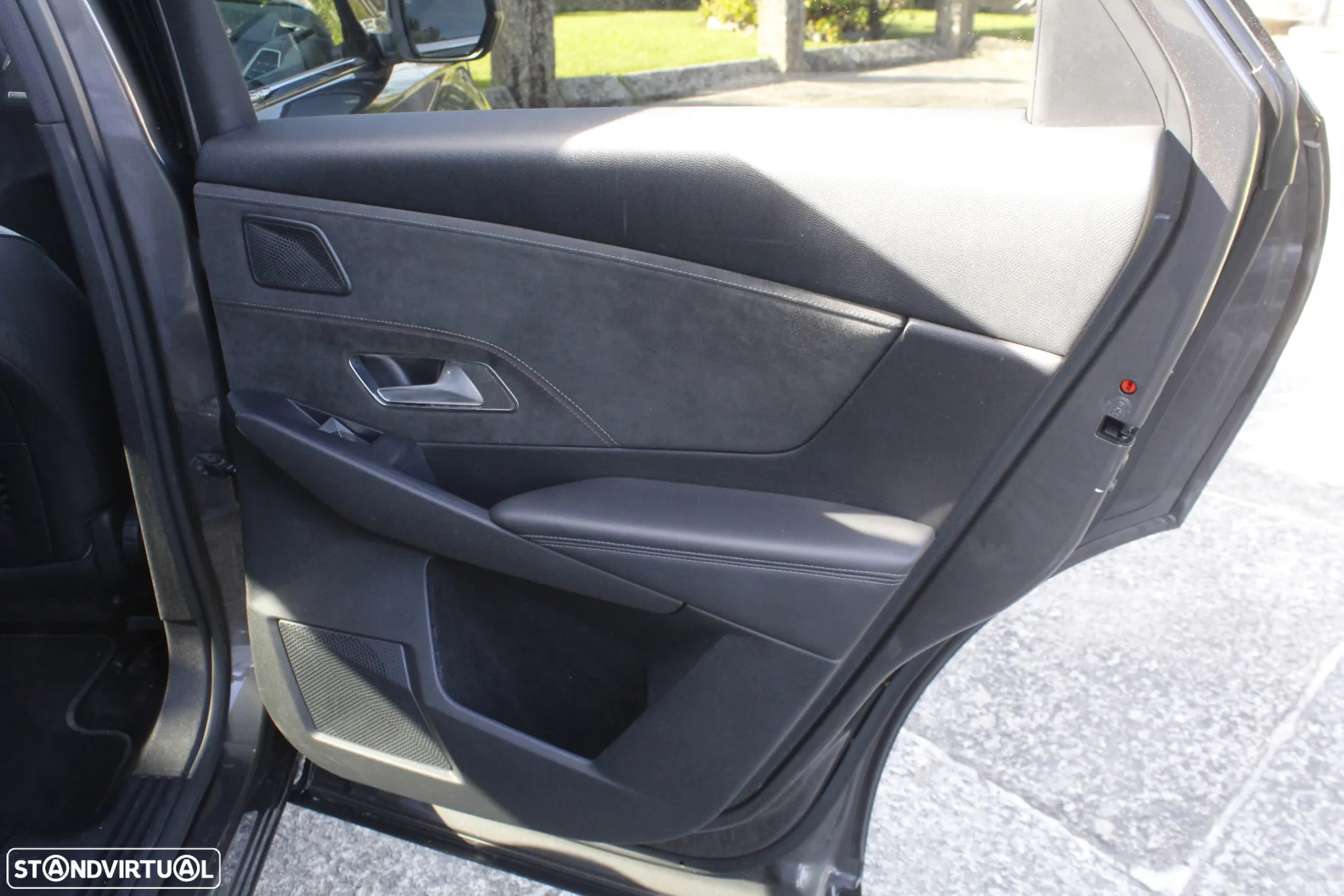 DS DS7 Crossback 1.5 BlueHDi Performance Line EAT8 - 25