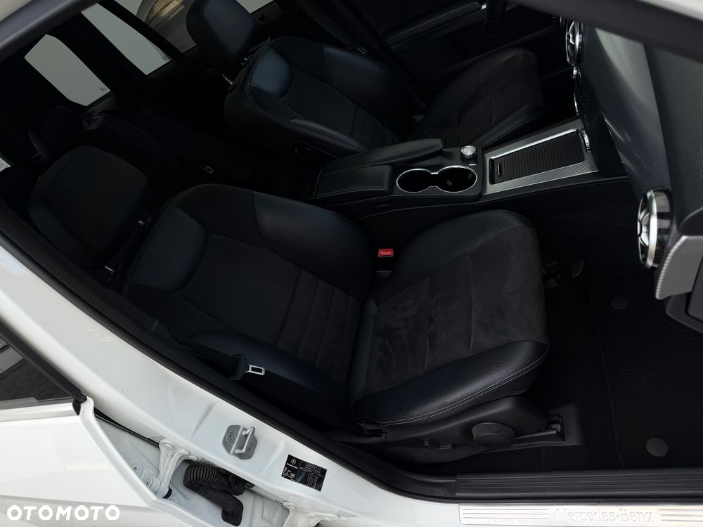 Mercedes-Benz GLK 350 CDI 4Matic (BlueEFFICIENCY) 7G-TRONIC - 33