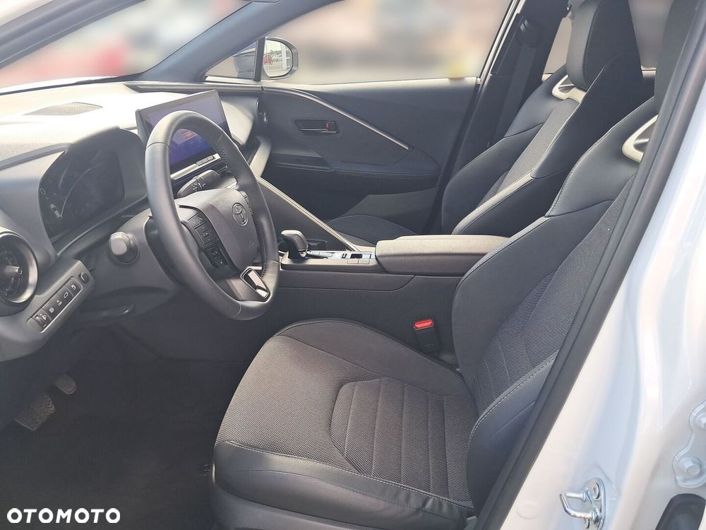 Toyota C-HR - 8