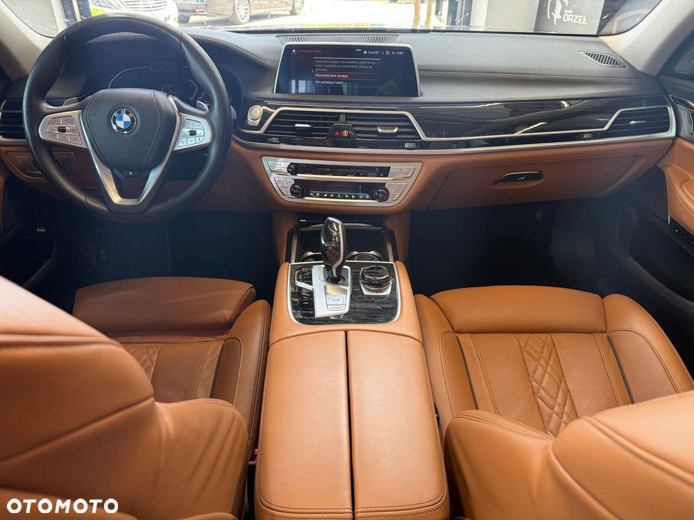 BMW Seria 7 - 18