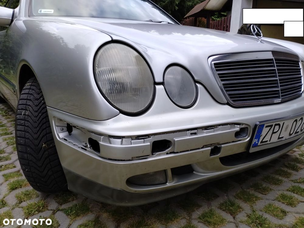 Mercedes-Benz Klasa E - 2
