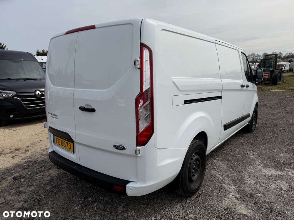 Ford Transit Custom - 4